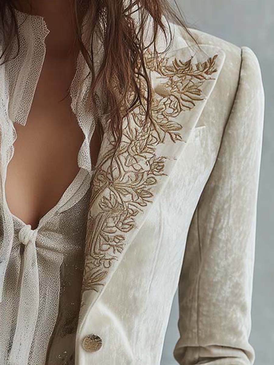 Laura | Blazer Sastre Bordado en Marfil